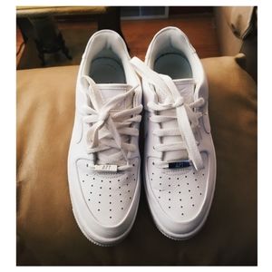 SOLD: Nike Air Force 1 Sage Low